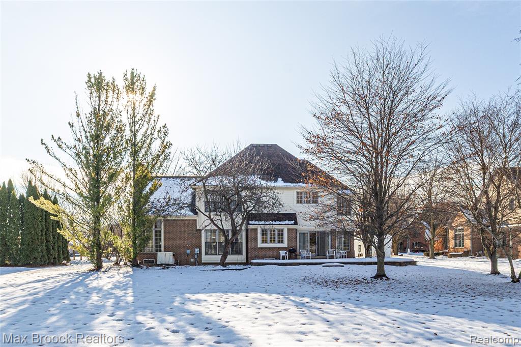 41450 Mission Lane Novi, MI 48167 - Photo 37 of 44