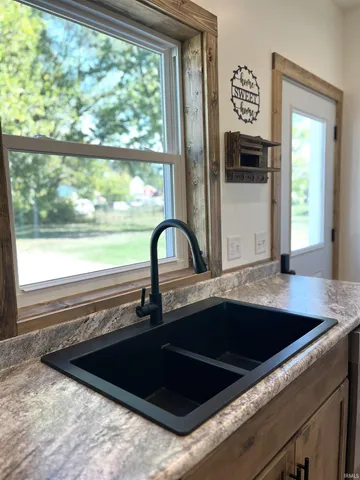 $199,900 | 508 North Cherry Street, Hartford City, IN 47348