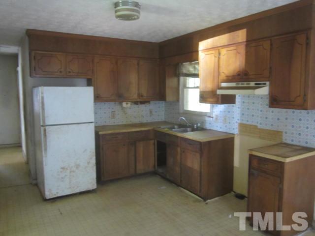736 Semora Road Roxboro, NC 27573 - Photo 7 of 16