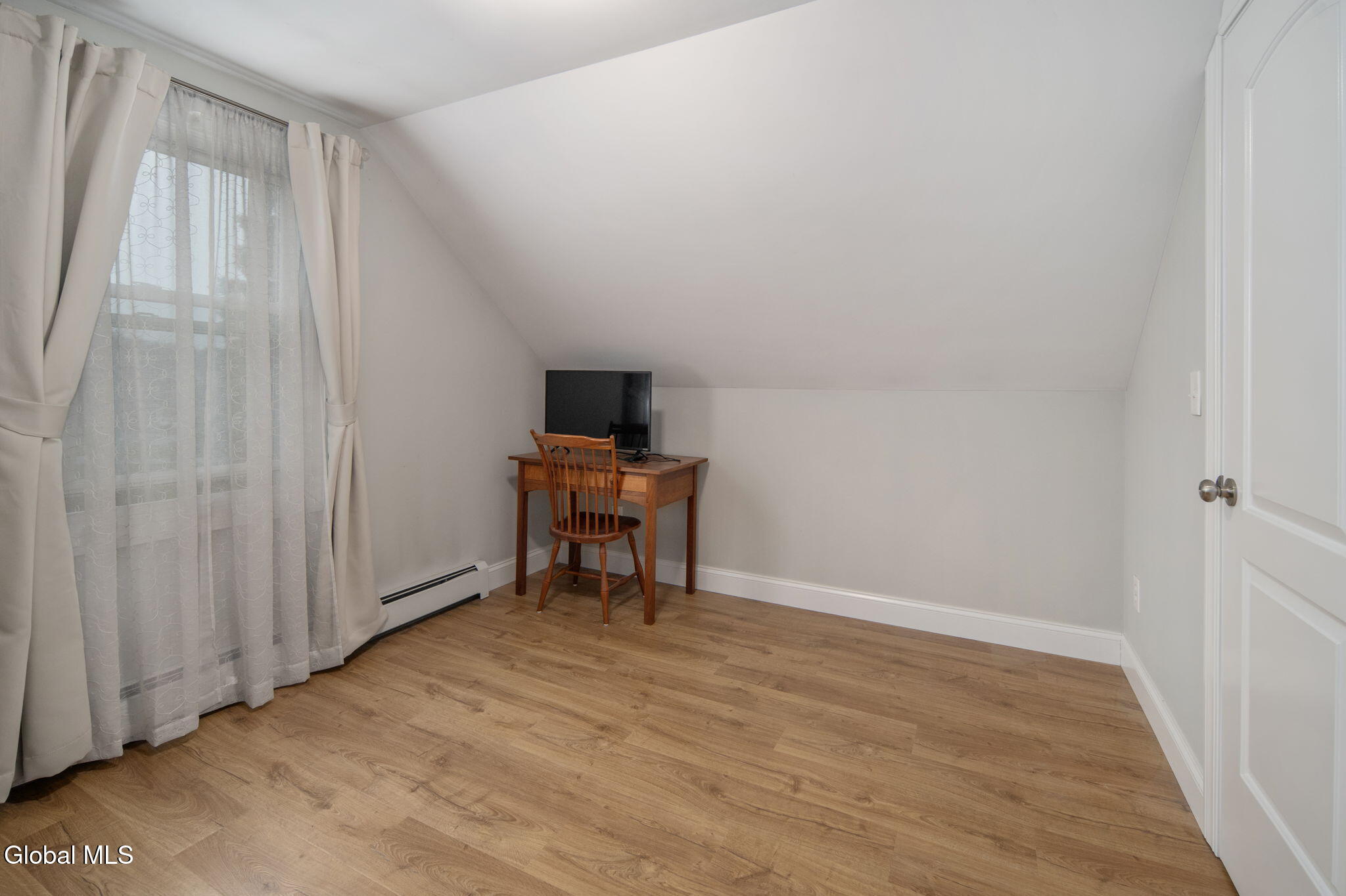 312 Boght Road Colonie, NY 12189 - Photo 23 of 45 23-312BoghtRd_23