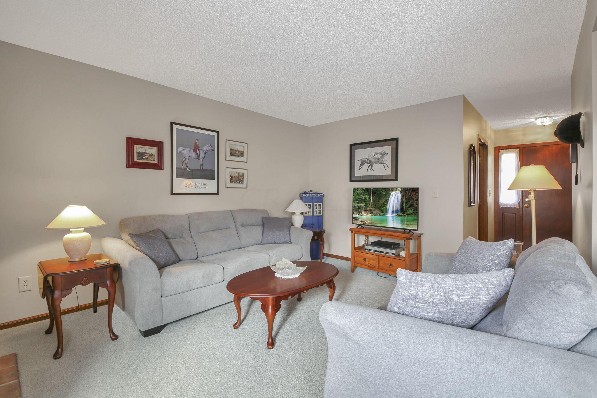 6222 Roxburgh Court, Unit 17B Columbus, OH 43213 - Photo 15 of 28 8-web-or-mls-5D9A0433