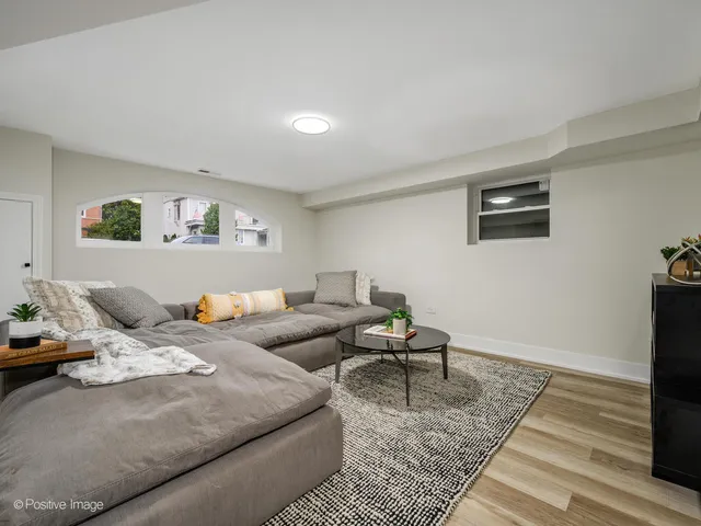 $799,900 | 5141 West Dakin Street, Chicago, IL 60641