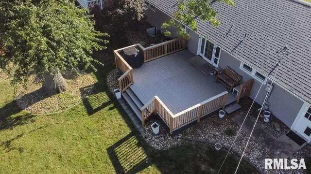 $190,000 | 1035 Lawrence Drive, Canton, IL 61520