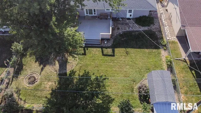 $190,000 | 1035 Lawrence Drive, Canton, IL 61520