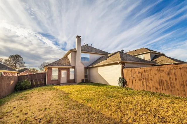 $2,550 | 3913 Rushden Court, Plano, TX 75025