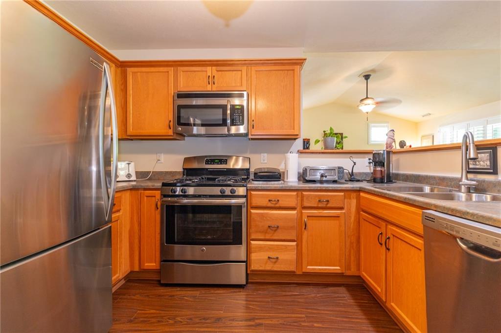 420 Chestnut Lane Apollo, PA 15613 - Photo 5 of 35