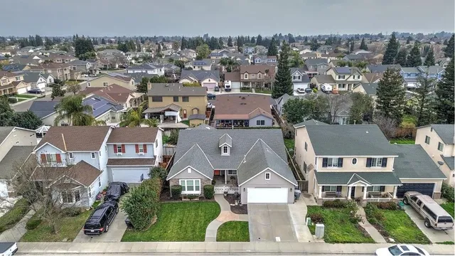 $625,000 | 5530 Chancellor Way, Riverbank, CA 95367