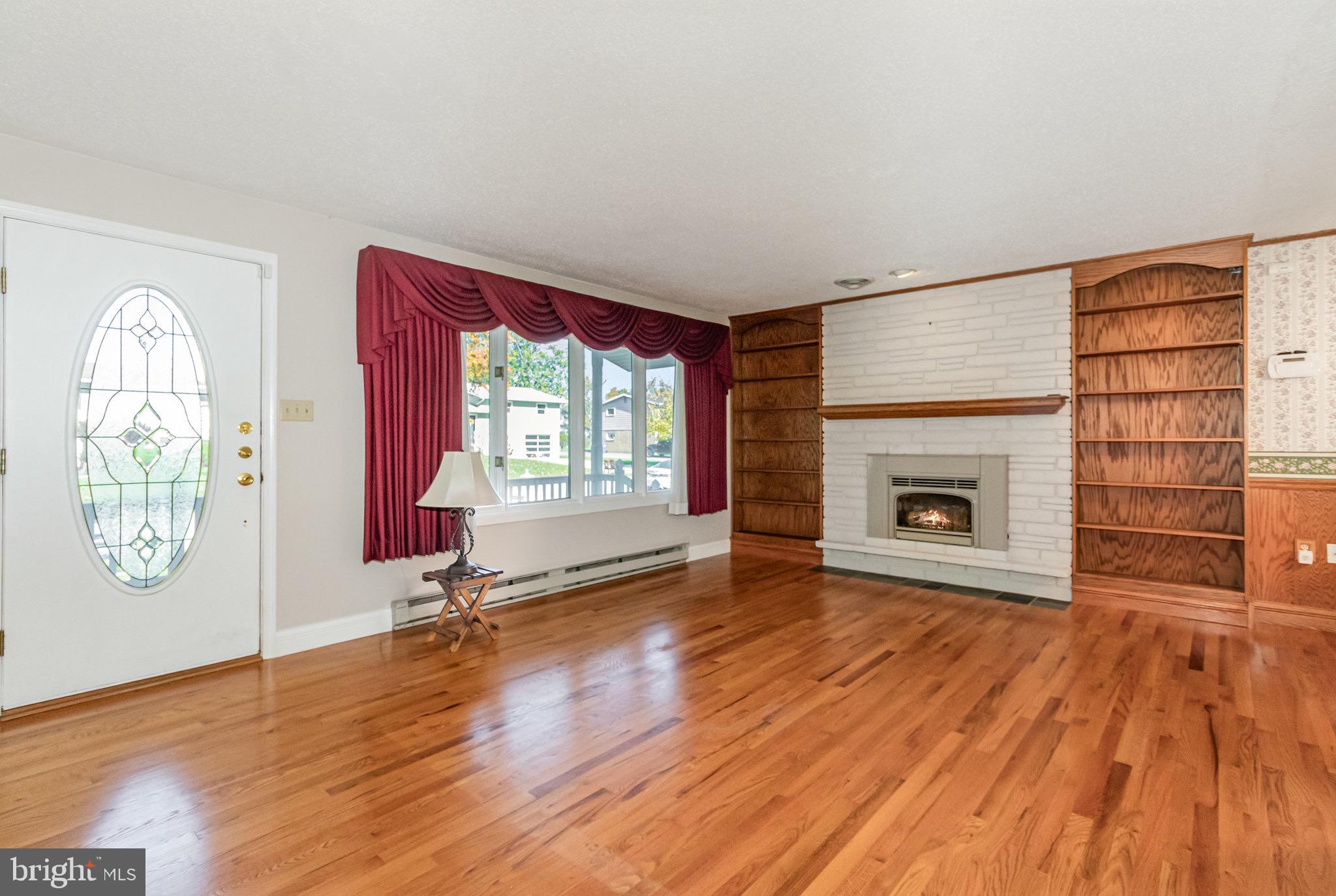 4603 Surrey Road Harrisburg, PA 17109 - Photo 5 of 29