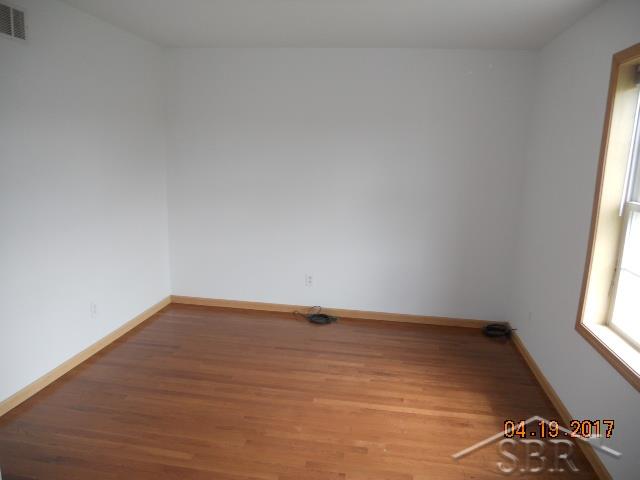 13107 Elms Road Birch Run, MI 48415 - Photo 13 of 21 Gallery Image 13