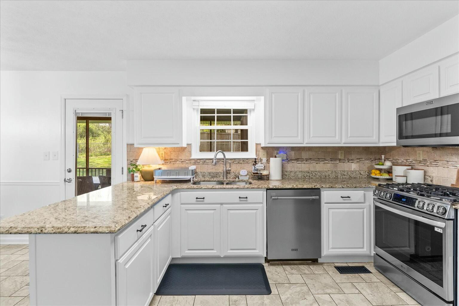 641 Lee Drive Ringgold, GA 30736 - Photo 16 of 40 tempImageXYVfPd