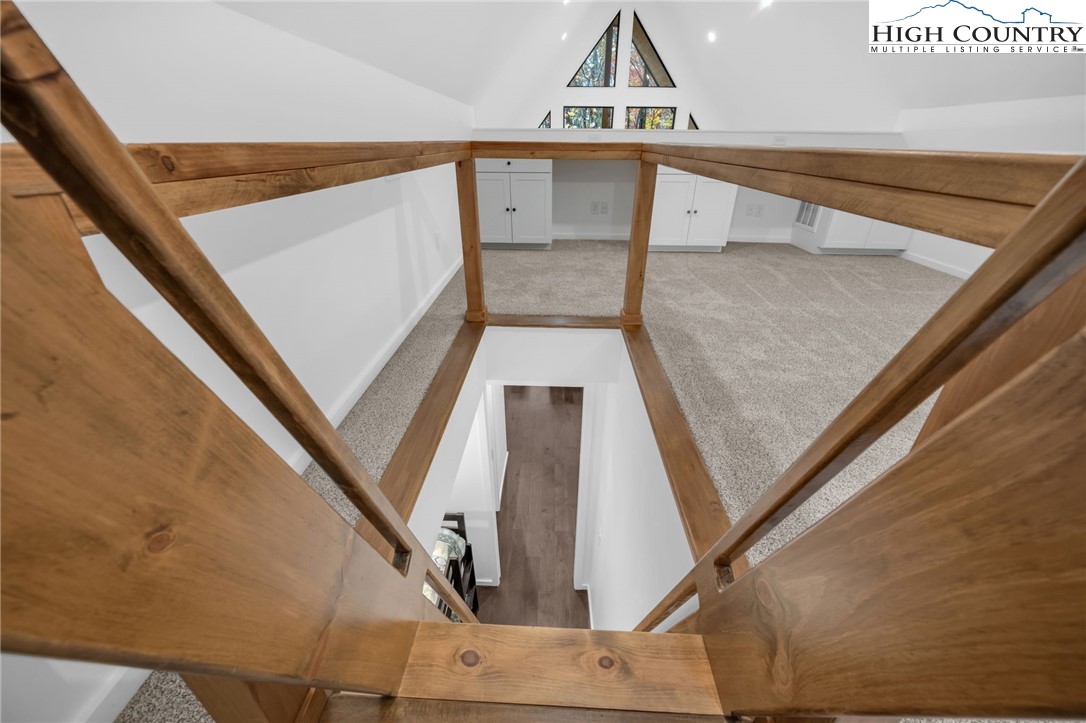 106 Jackpine Road Beech Mountain, NC 28604 - Photo 12 of 30