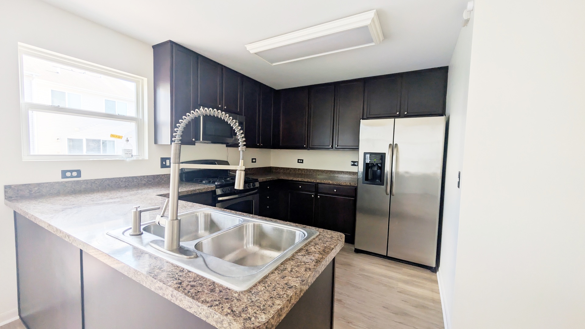 593 Treble Lane, Unit 593 Volo, IL 60073 - Photo 5 of 13
