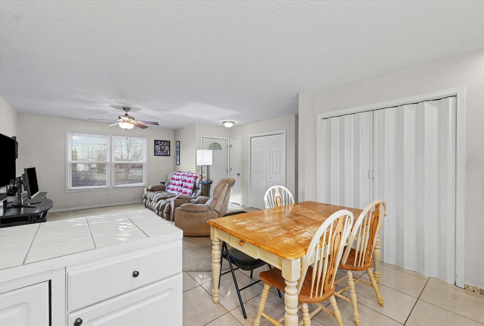 515 Valley View Drive Philo, IL 61864 - Photo 13 of 25 a view of a dining room with furniture
