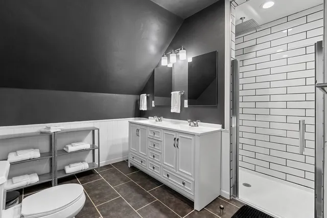 $359,900 | 337 South Quincy Street, Green Bay, WI 54301