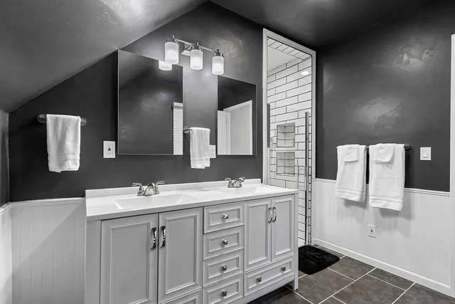 $359,900 | 337 South Quincy Street, Green Bay, WI 54301