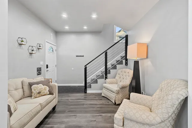 $359,900 | 337 South Quincy Street, Green Bay, WI 54301