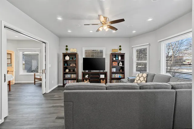 $359,900 | 337 South Quincy Street, Green Bay, WI 54301