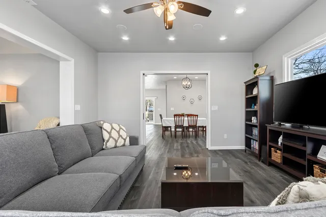 $359,900 | 337 South Quincy Street, Green Bay, WI 54301