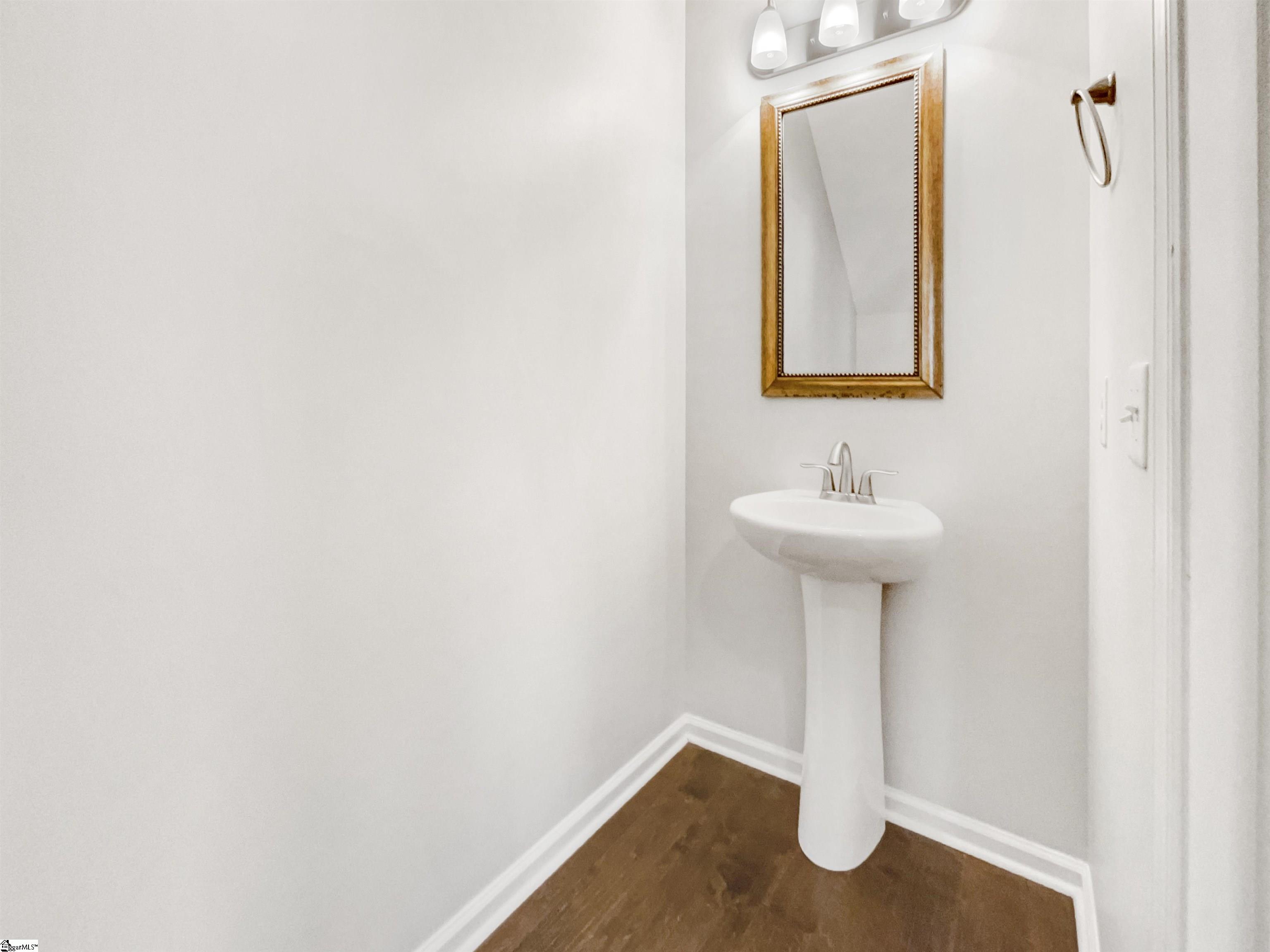 606 North Meadows Lane Easley, SC 29642 - Photo 10 of 25