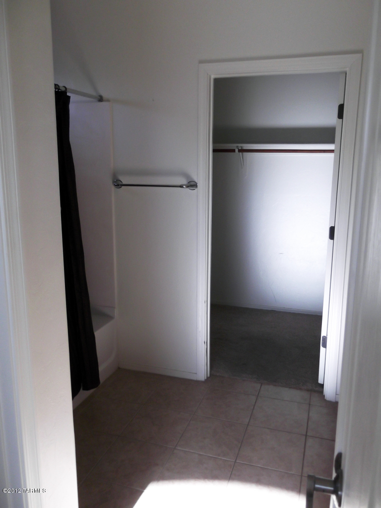 514 South Stone Bench Road Vail, AZ 85641 - Photo 8 of 12
