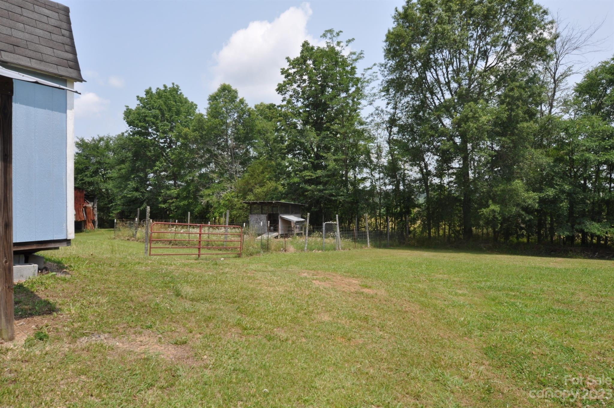 2546 Trussel Road Chester, SC 29706 - Photo 24 of 25 a view of a backyard