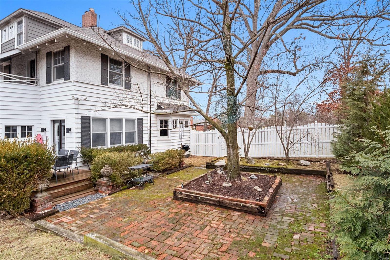 147 North Hanley Road St. Louis, MO 63105 - Photo 45 of 45 Gallery Image 45