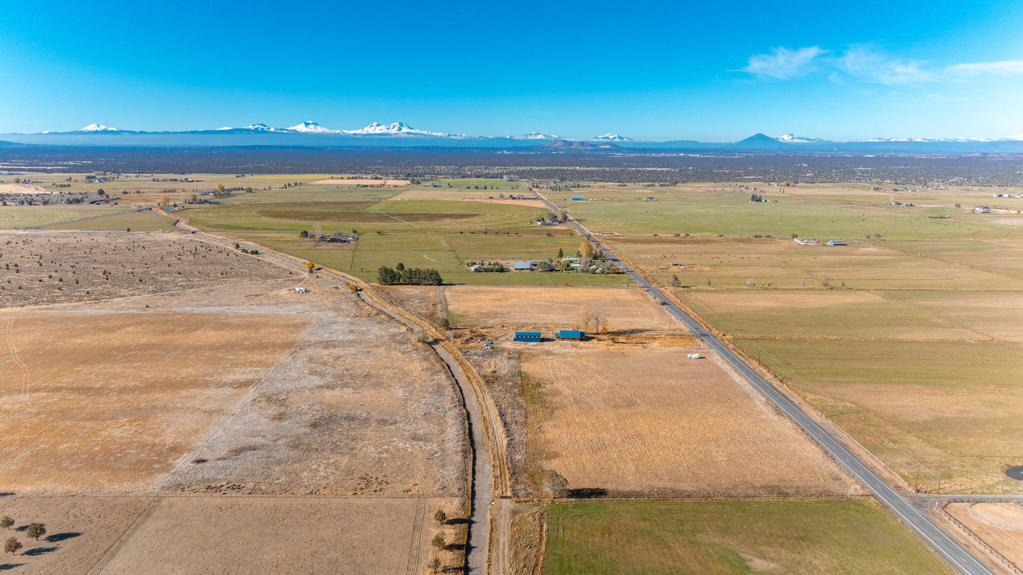 13902 Southwest Riggs Road Powell Butte, OR 97753 - Photo 64 of 69 8-web-or-mls-Riley Visuals-8