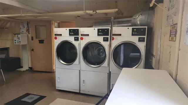 $245,000 | 92-30 56th Avenue, Unit 5F | Elmhurst