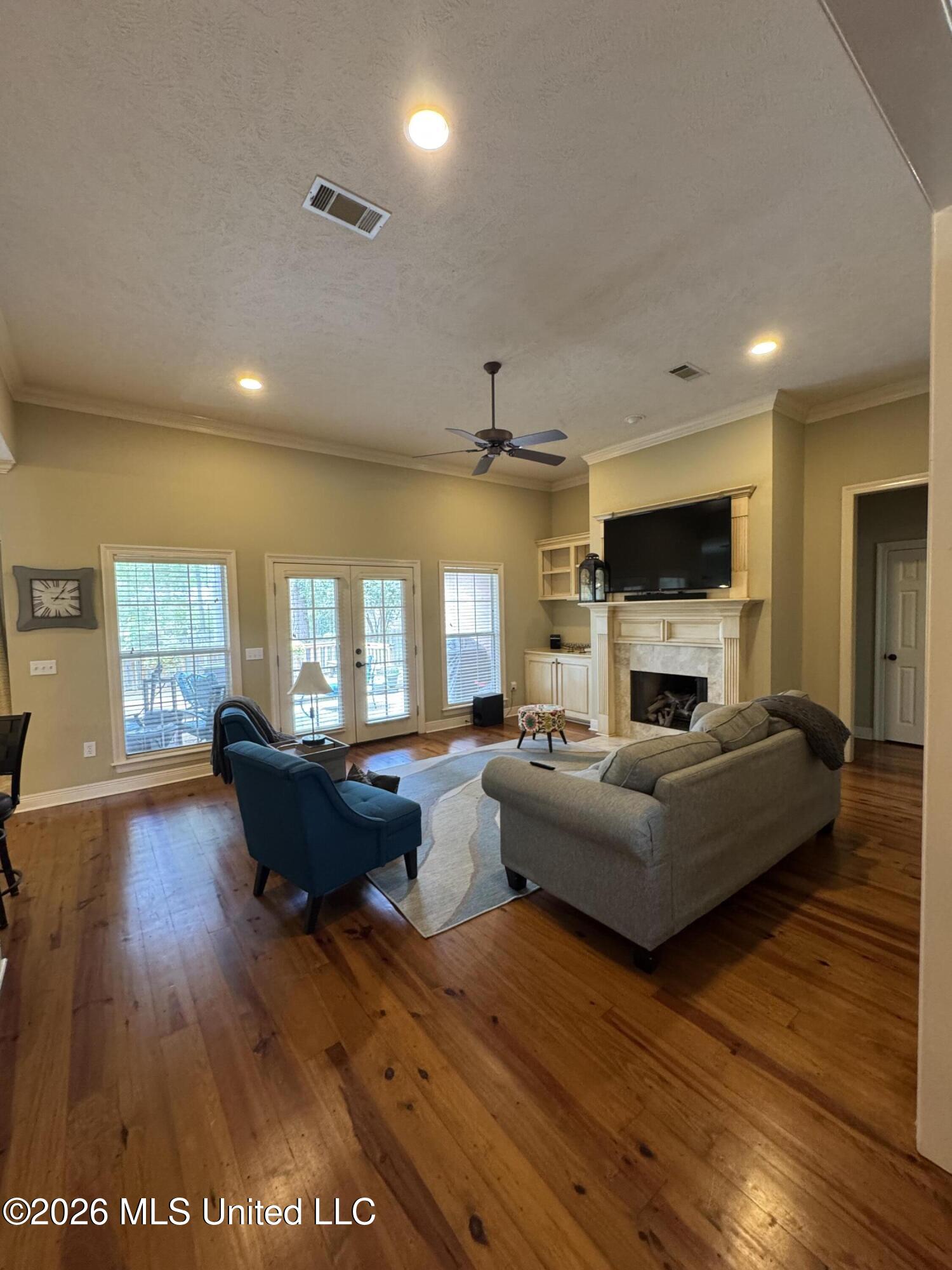 620 Turnberry Lane Ridgeland, MS 39157 - Photo 5 of 29 Family Room