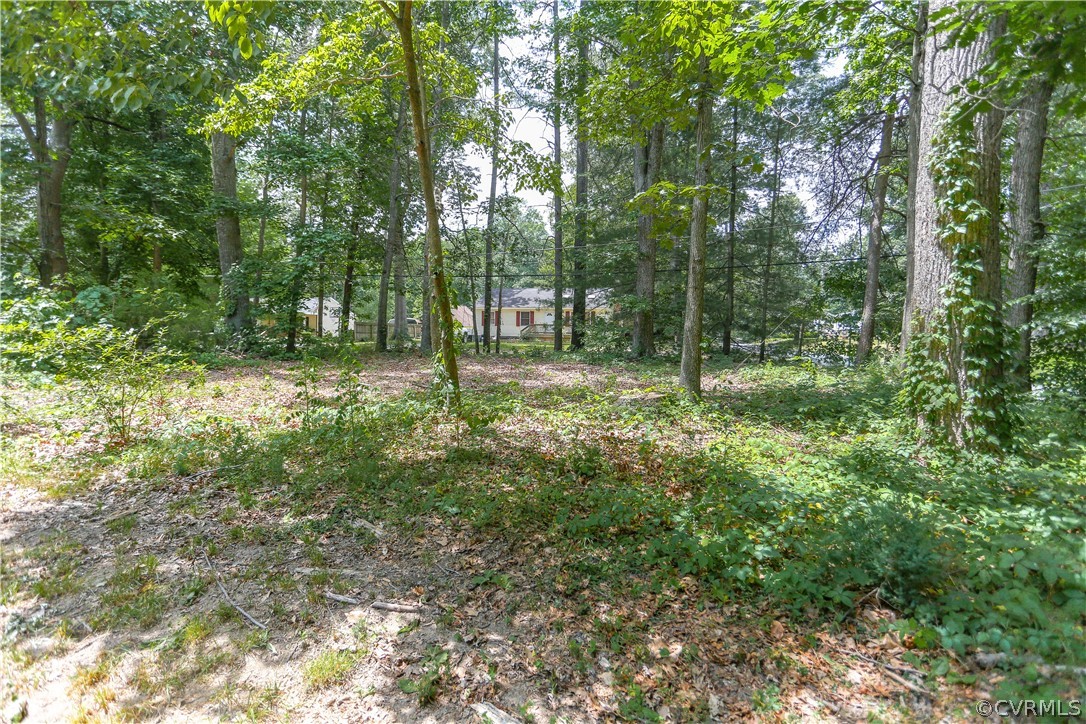 5205 Hemlock Road Quinton, VA 23141 - Photo 6 of 26 Gallery Image 6