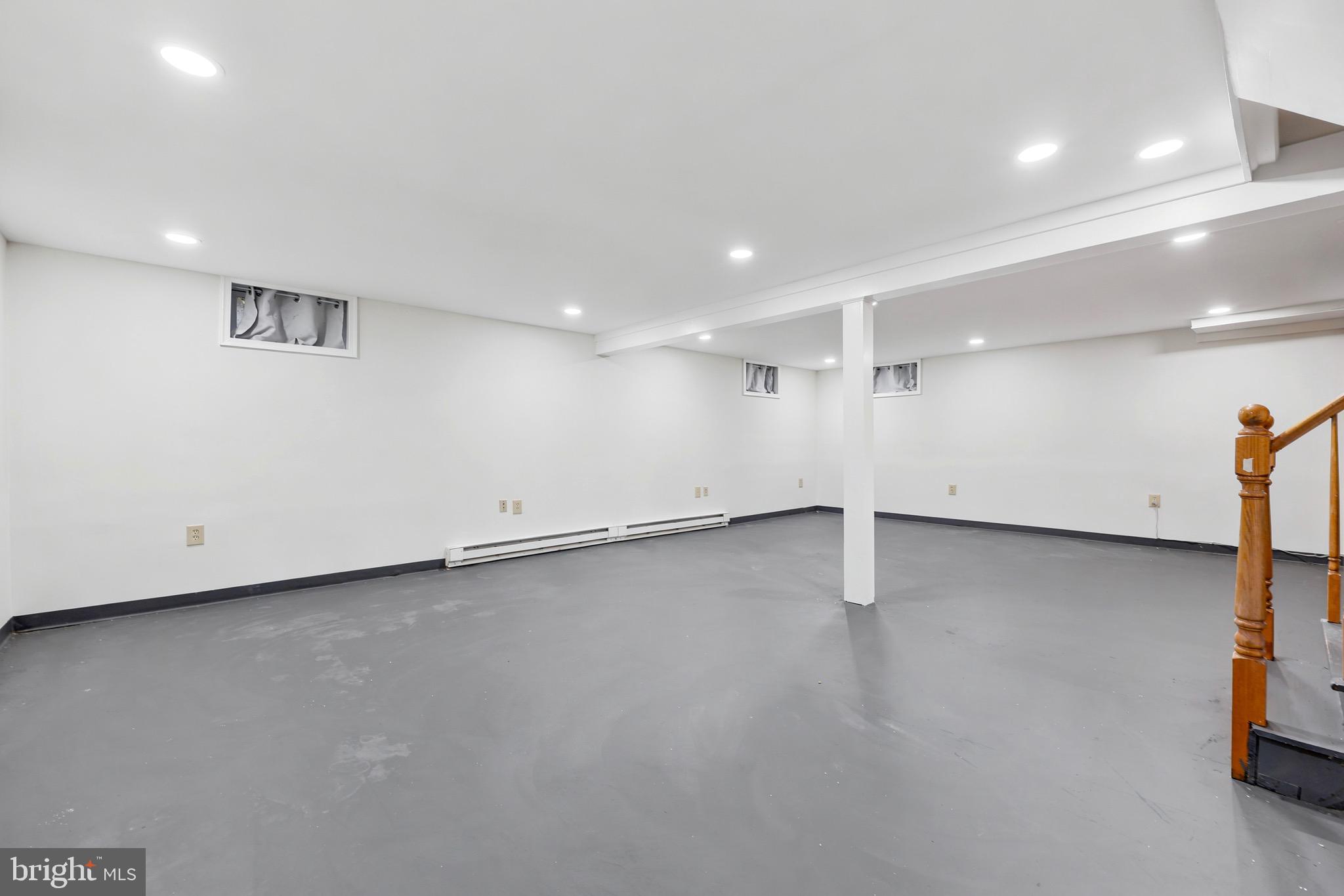 412 Yorkshire Road Bryn Mawr, PA 19010 - Photo 22 of 25 a view of an empty room