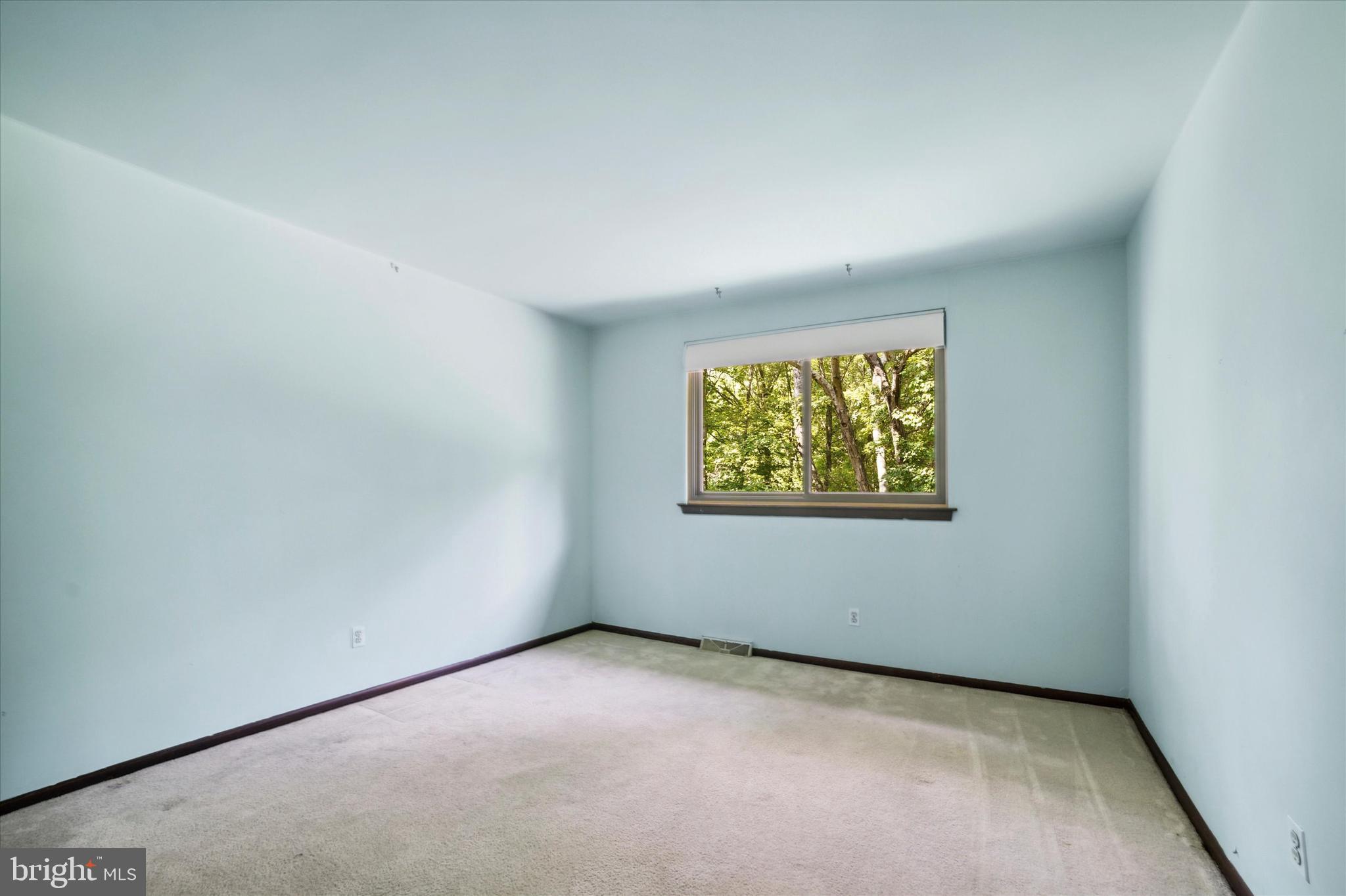 933 Hunt Road Broomall, PA 19008 - Photo 20 of 26