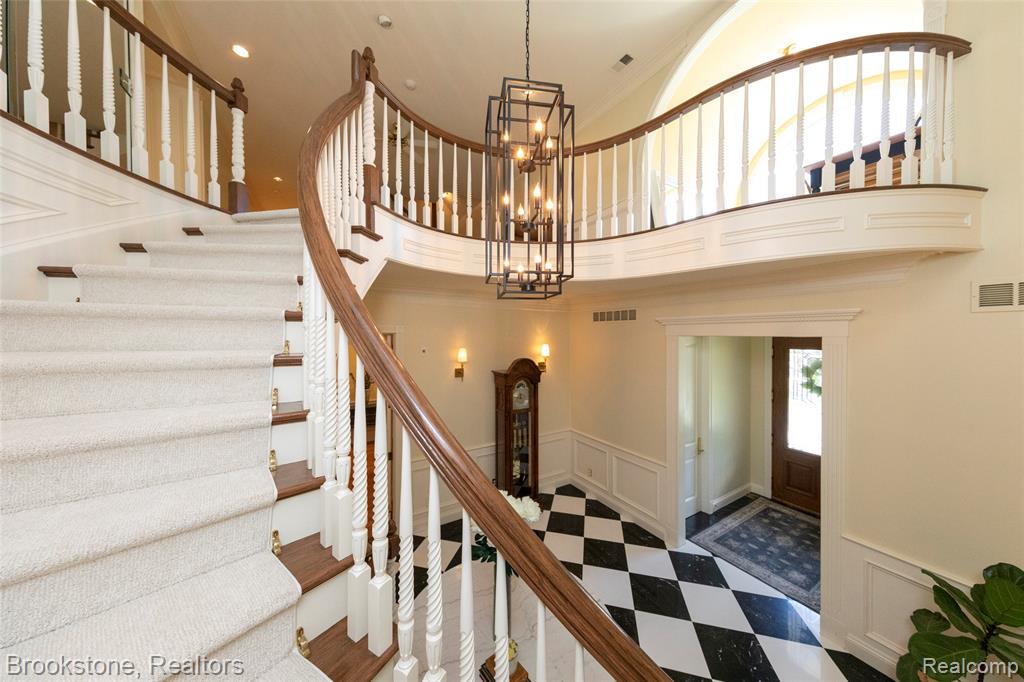 1494 Highpoint Drive Rochester, MI 48306 - Photo 41 of 75