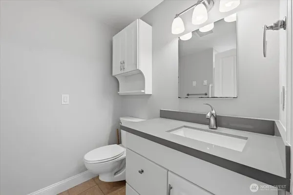 $2,000 | 3305 56th Street Southwest, Everett, WA 98203