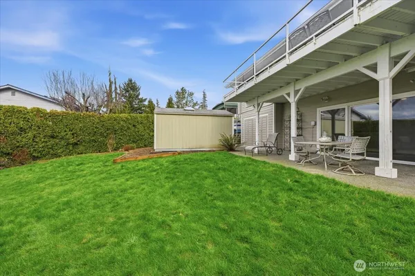 $2,000 | 3305 56th Street Southwest, Everett, WA 98203