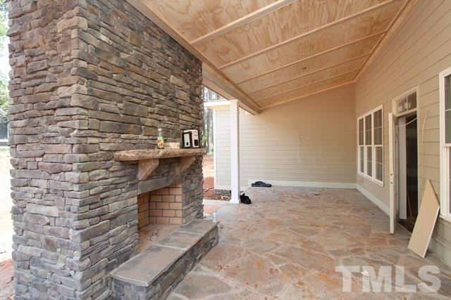 8620 Wapello Lane Raleigh, NC 27613 - Photo 22 of 25 a view of entryway with workspace