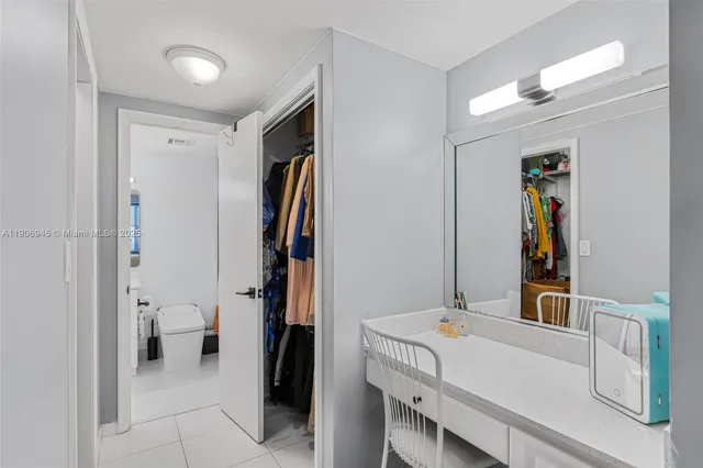 $215,000 | 4400 Hillcrest Drive, Unit 912B, Hollywood, FL 33021