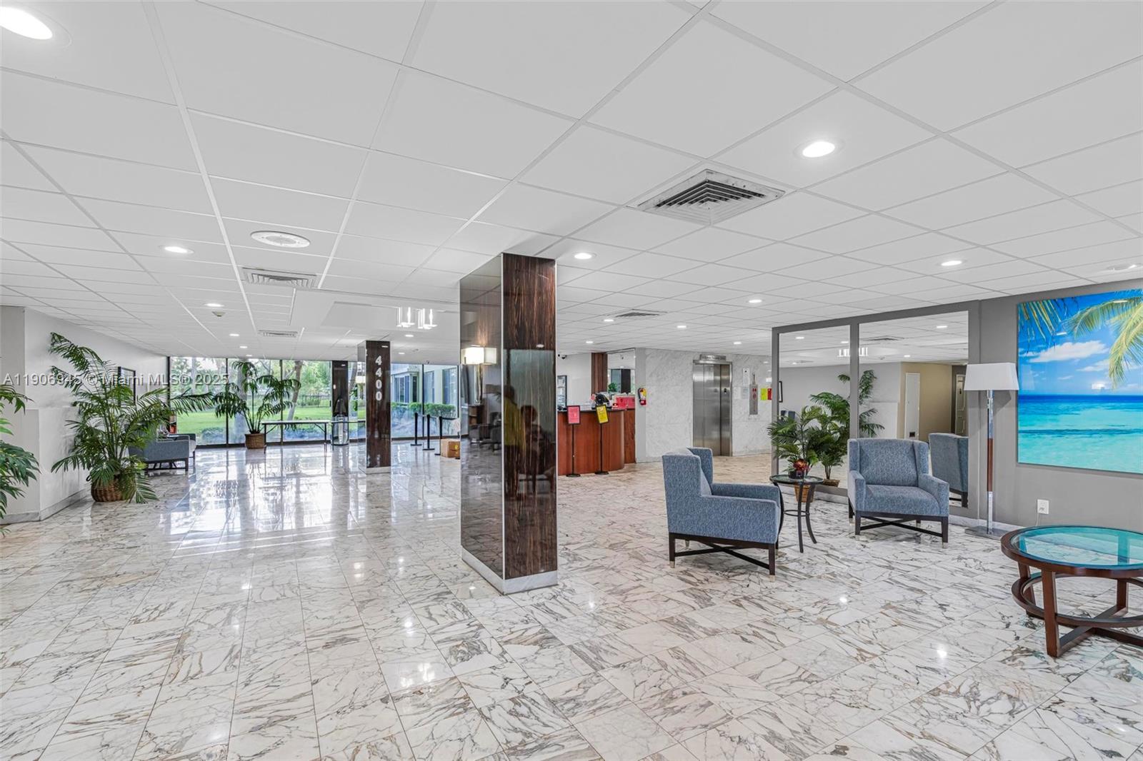 4400 Hillcrest Drive, Unit 912B Hollywood, FL 33021 - Photo 33 of 34 a view of a room with gym equipment