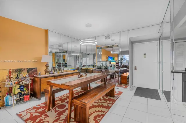 $215,000 | 4400 Hillcrest Drive, Unit 912B, Hollywood, FL 33021