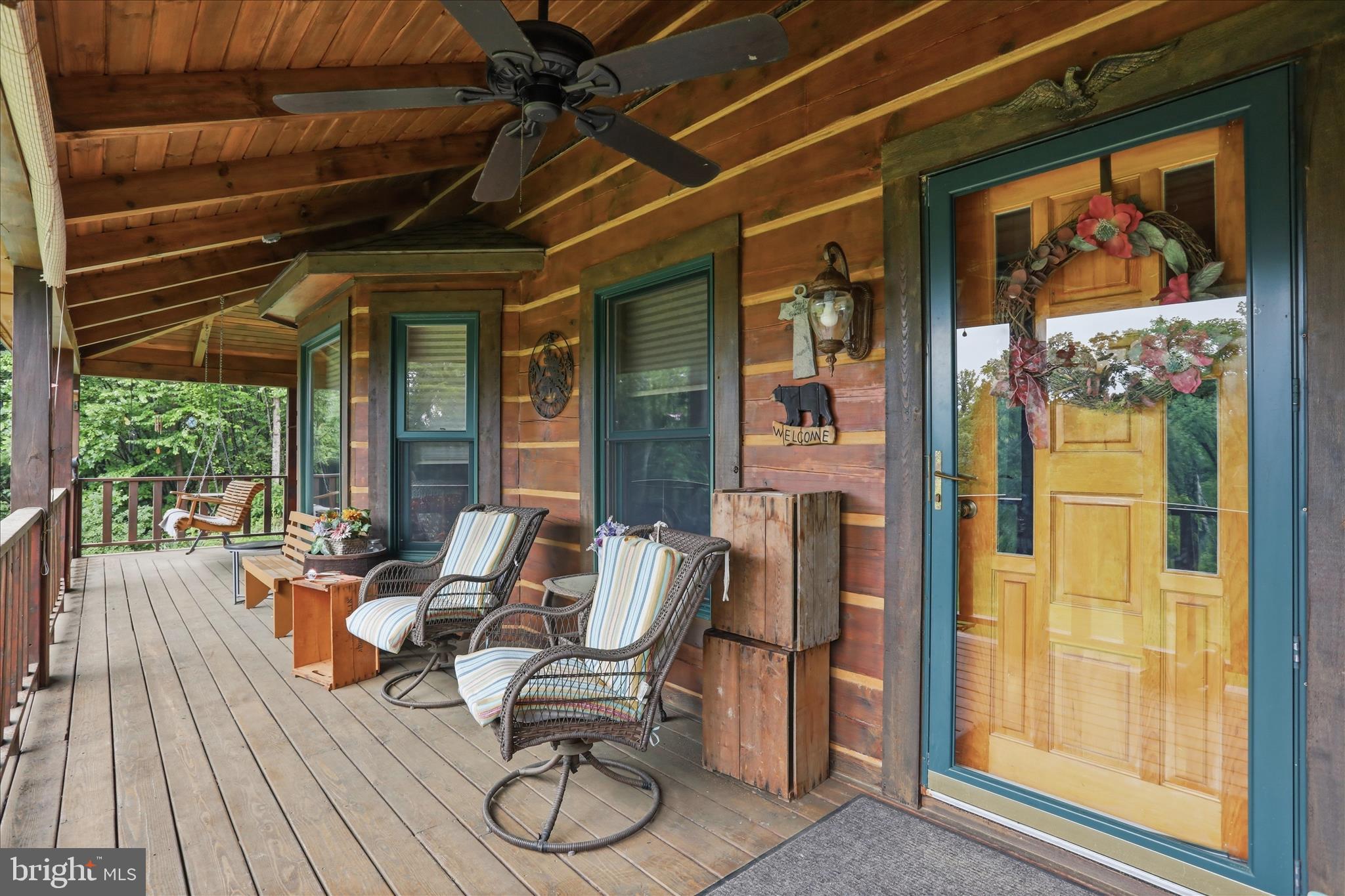 938 Lake Arrowhead Road Luray, VA 22835 - Photo 9 of 38 Front Porch
