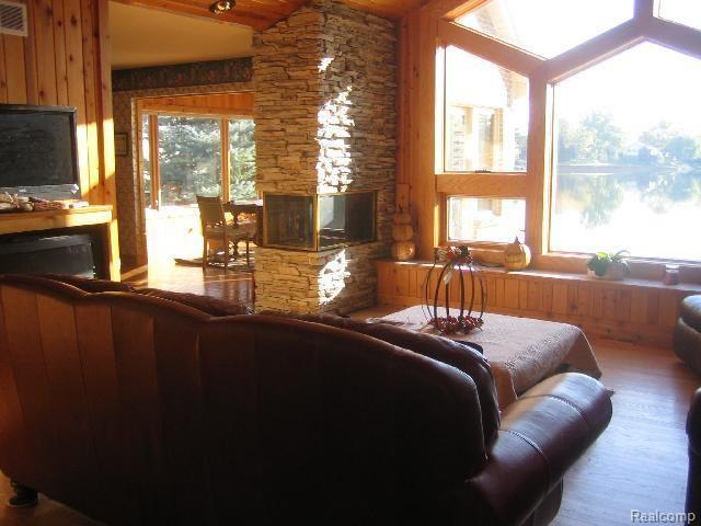 2957 Bullock Road Metamora, MI 48455 - Photo 7 of 21 Great Rm View