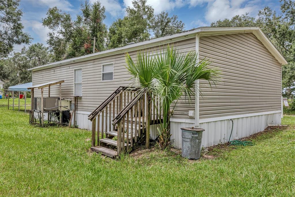 2756 Northeast 34th Road Wildwood, FL 34785 - Photo 6 of 42