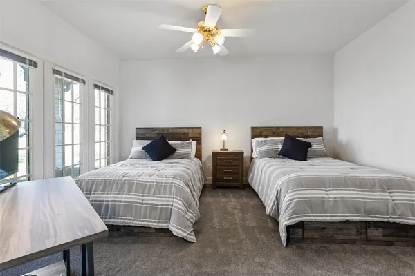 $475,000 | 30 Winthrop Harbor Court, Montgomery, TX 77356