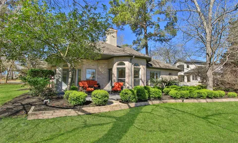 $475,000 | 30 Winthrop Harbor Court, Montgomery, TX 77356