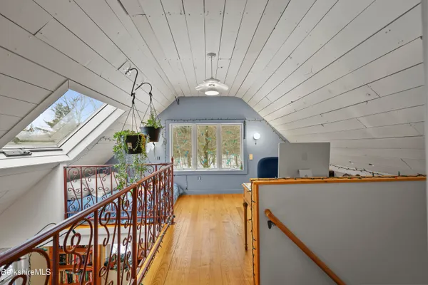 $333,000 | 13 Jordan Road, Cummington, MA 01026