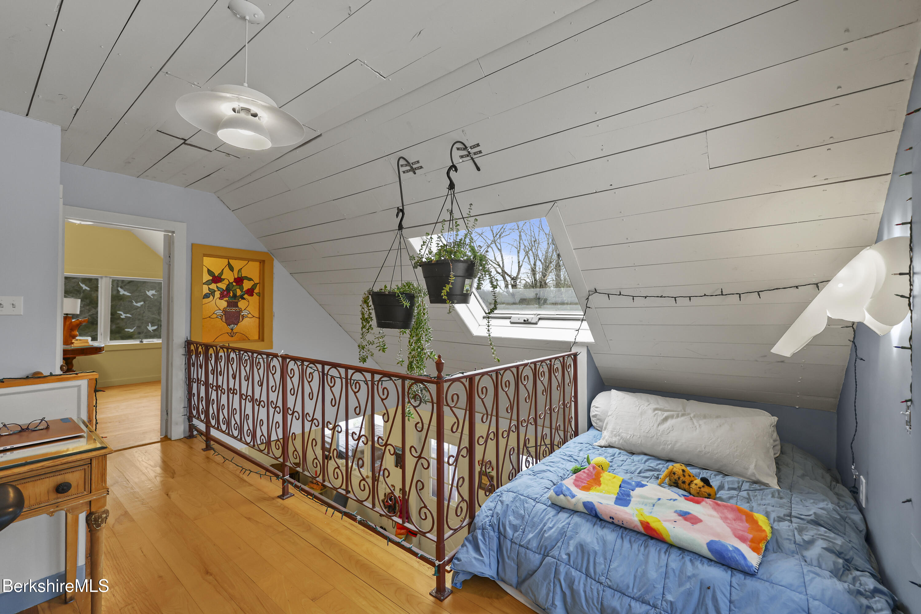 13 Jordan Road Cummington, MA 01026 - Photo 24 of 51 Second Floor Loft