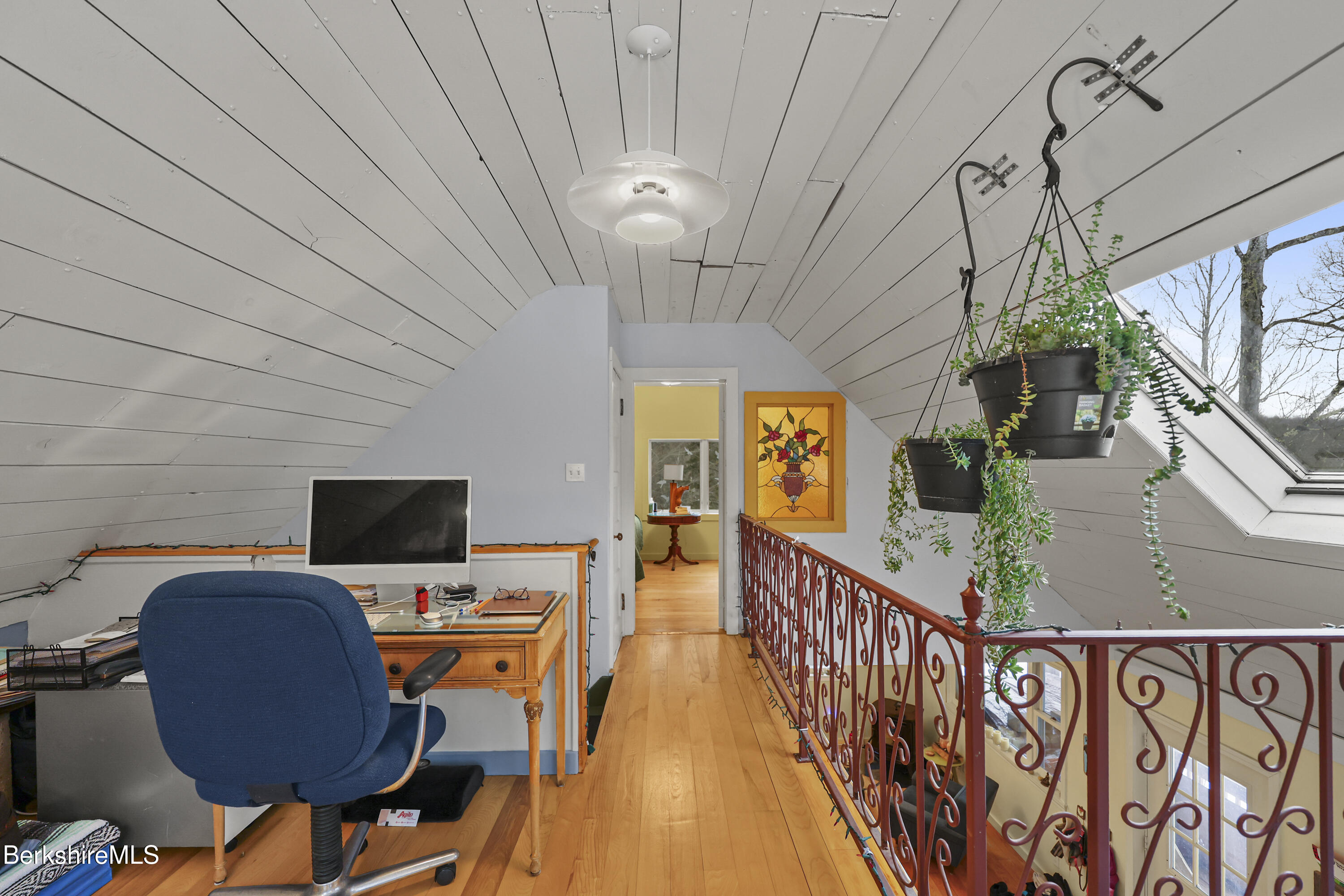 13 Jordan Road Cummington, MA 01026 - Photo 25 of 51 Second Floor Loft