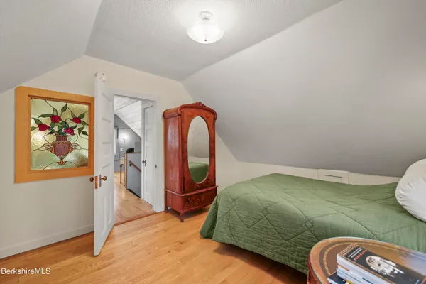 $333,000 | 13 Jordan Road, Cummington, MA 01026