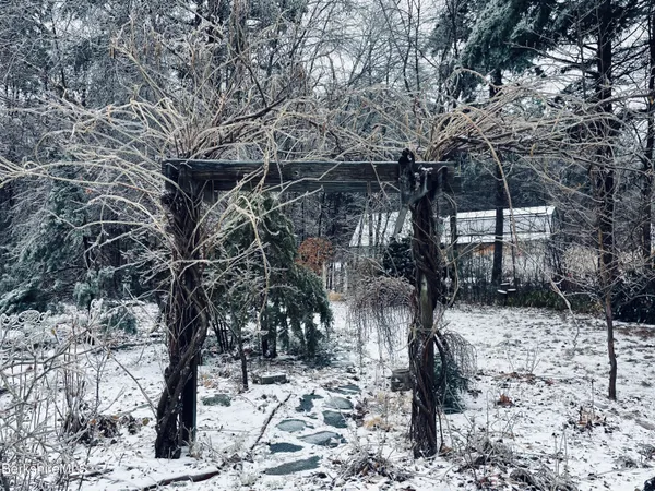 $333,000 | 13 Jordan Road, Cummington, MA 01026