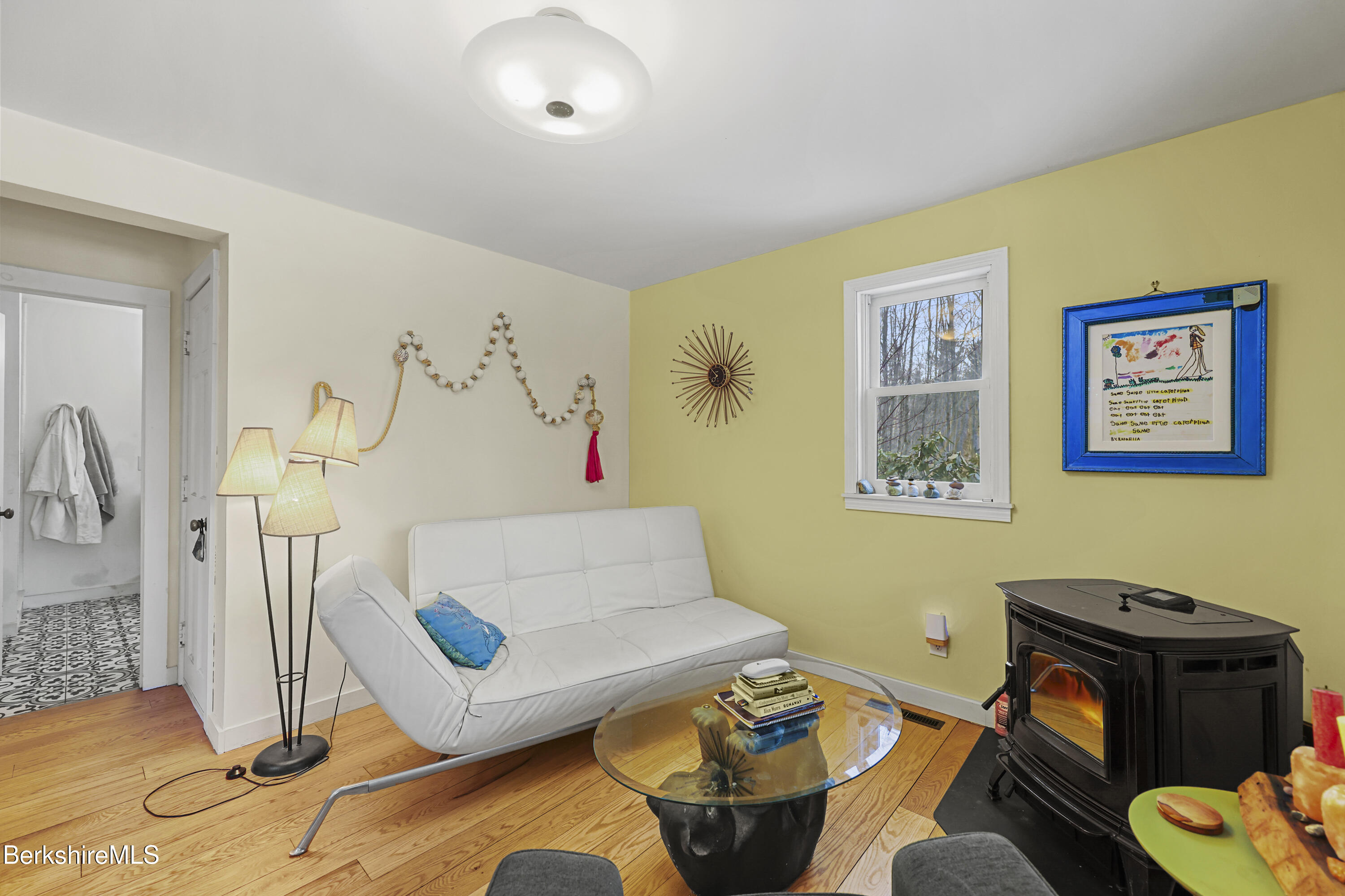 13 Jordan Road Cummington, MA 01026 - Photo 8 of 51 Living Room